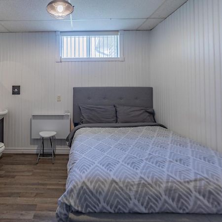 Le Chic Motel Maniwaki ภายนอก รูปภาพ