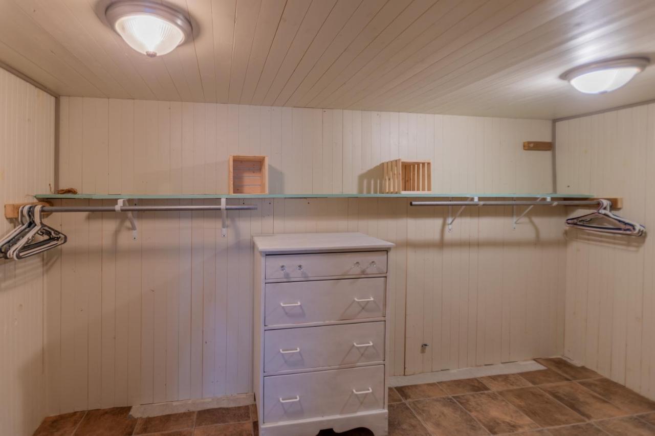 Le Chic Motel Maniwaki ภายนอก รูปภาพ